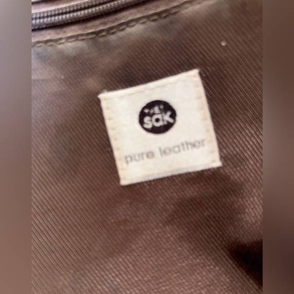 The Sak leather crossbody backpack - Picture 5 of 5